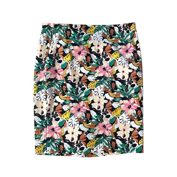 Lane Bryant Size 20 NWT Scuba Floral Pencil Skirt - Multicolor - Picture 1 of 8